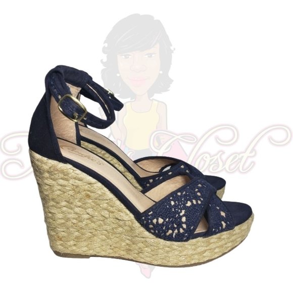 Candie's Shoes - Candies Blue Open Toe Buckle Wedge Sandals Sz 9M